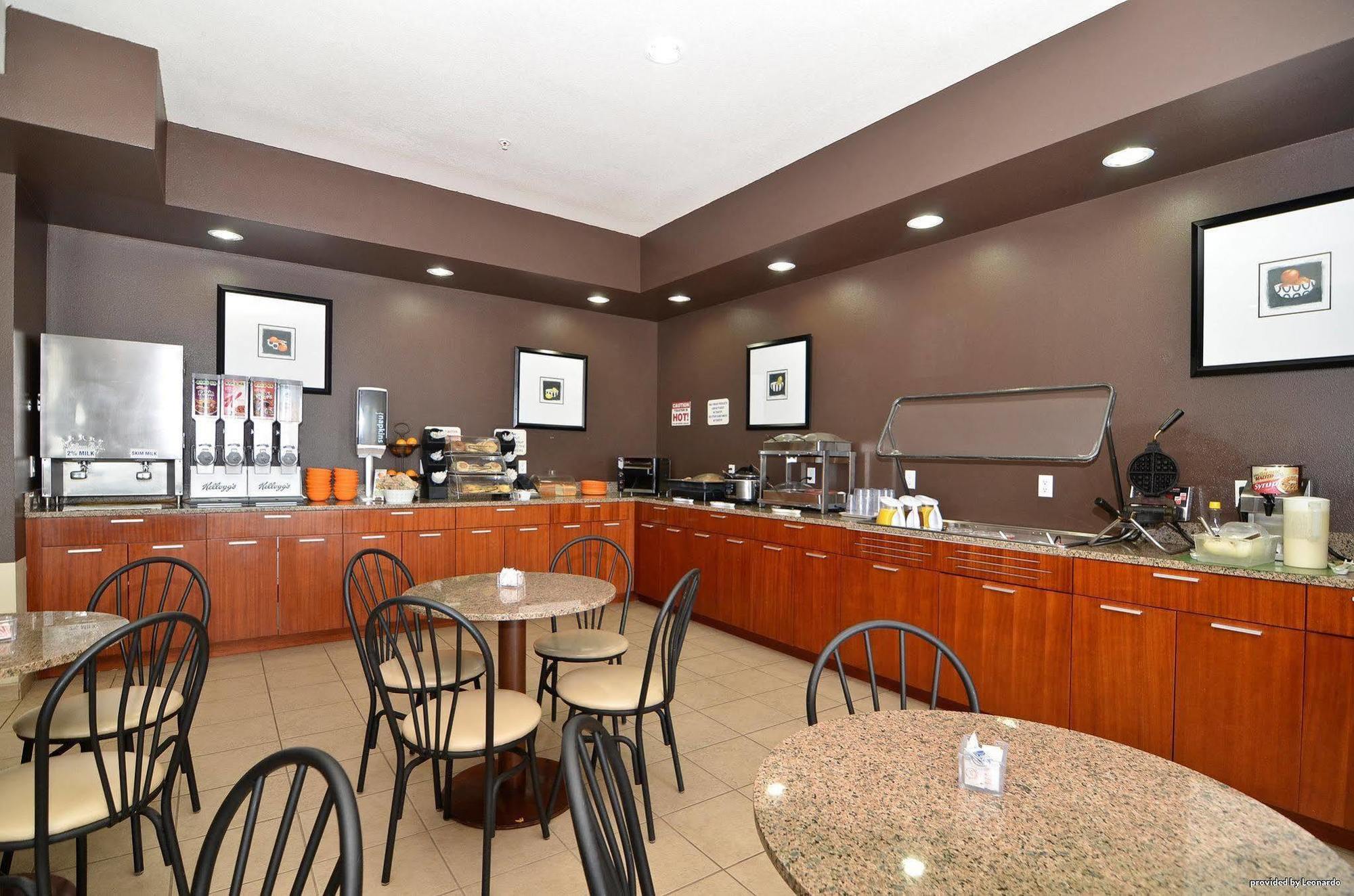 Best Western Plus Peppertree Inn At Omak Dış mekan fotoğraf